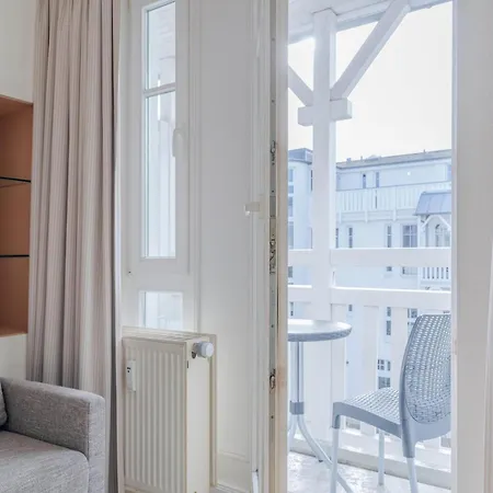 아파트 Fantastisches Im Seepark Mit Balkon