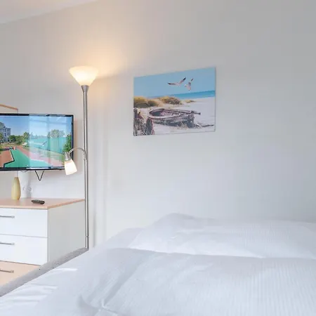 Fantastisches Im Seepark Mit Balkon Sellin (Rugen)